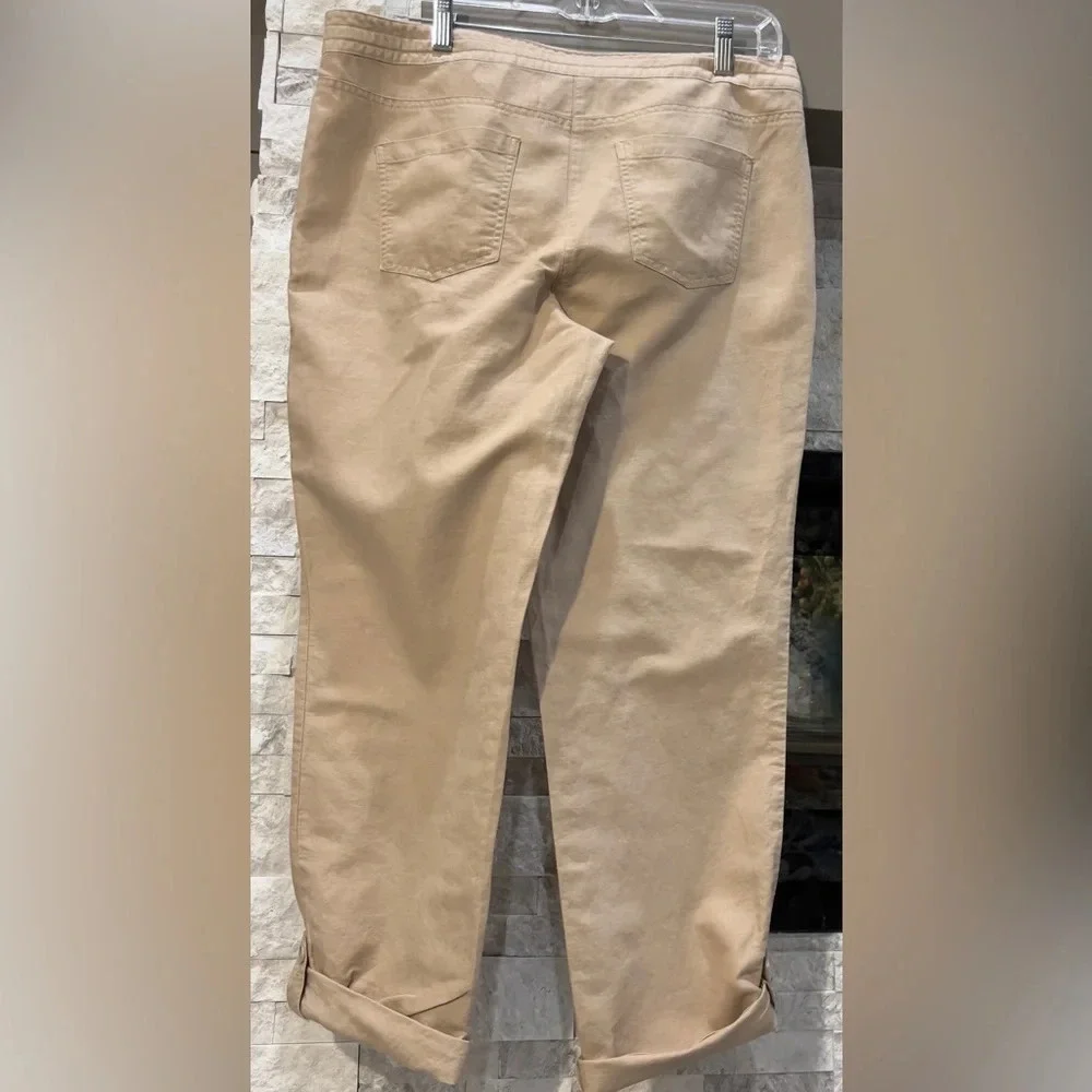 Talbots Linen blend size 10 signature khaki capri pants with drawstring waist